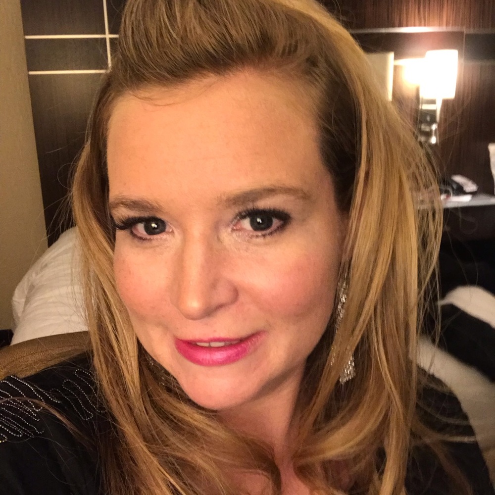 Meet your Posher, Dr. danielle